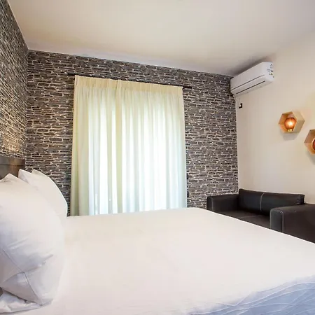 Oleana Center Апартаменти Rhodes City