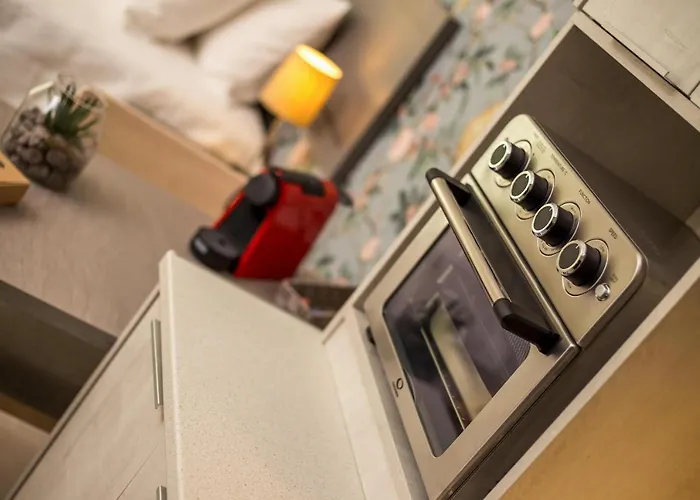 Oleana Center * Rhodes City